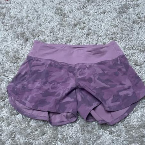 Lululemon Shorts - Picture 1 of 1